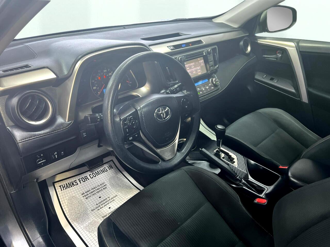 Vehicle image 47 of 73
