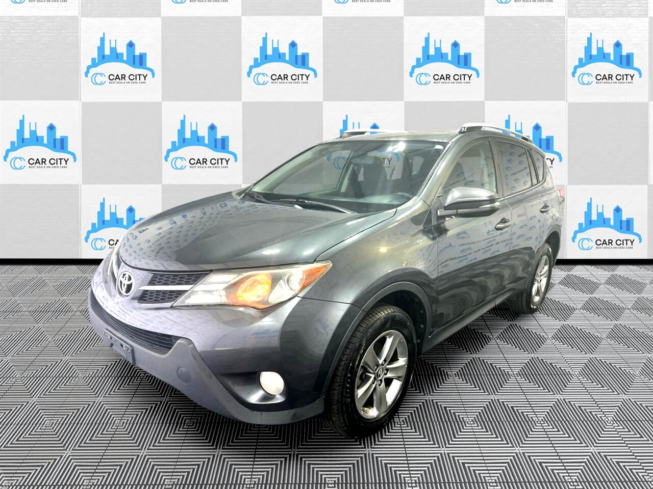 Vehicle image 1 of 73