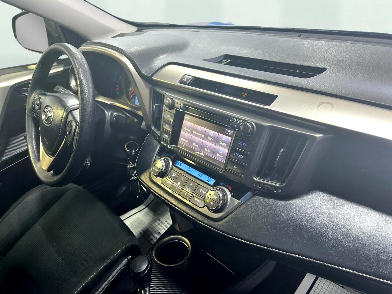 Vehicle image 49 of 73