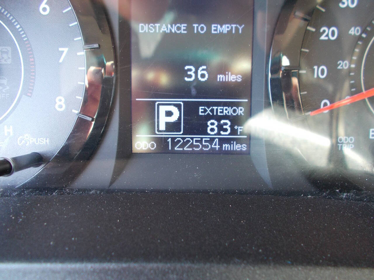 Vehicle image 18 of 23