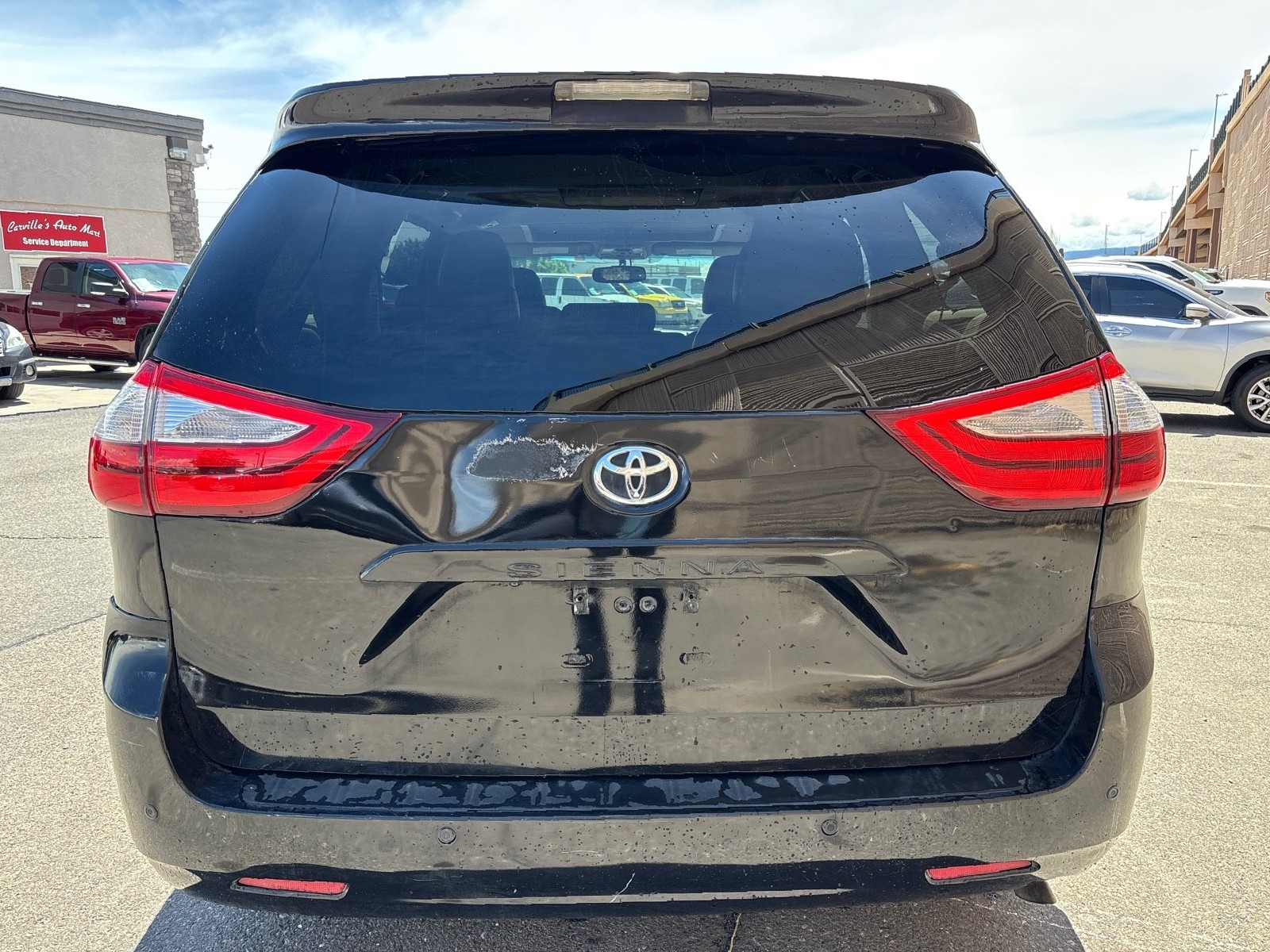 Vehicle image 6 of 38