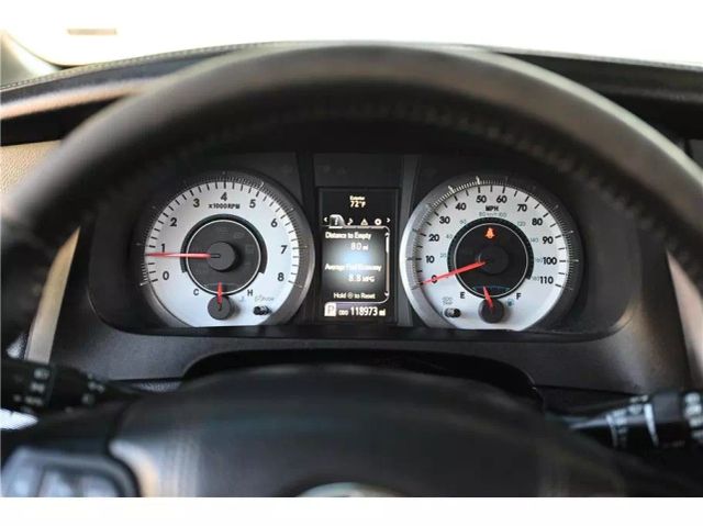 Vehicle image 23 of 29