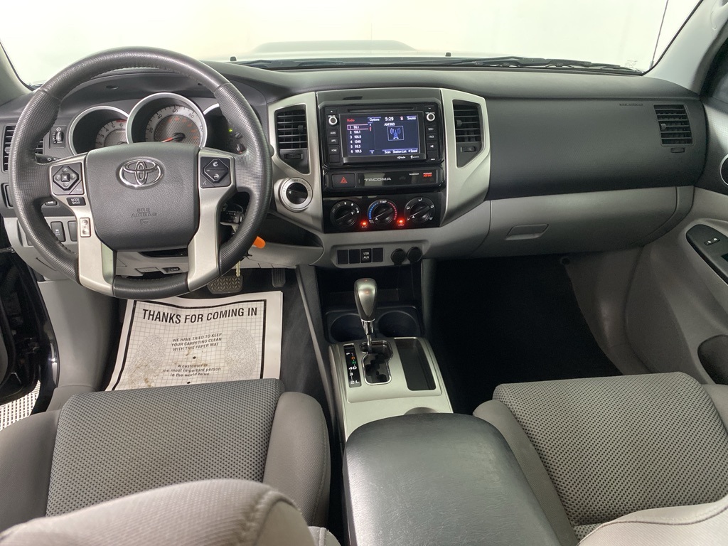 Vehicle image 13 of 23