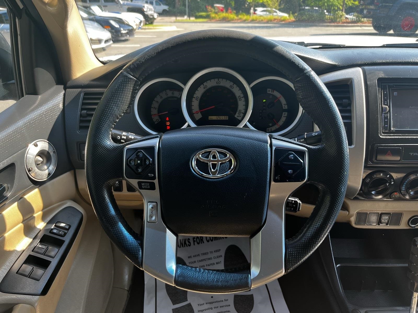 Vehicle image 34 of 43