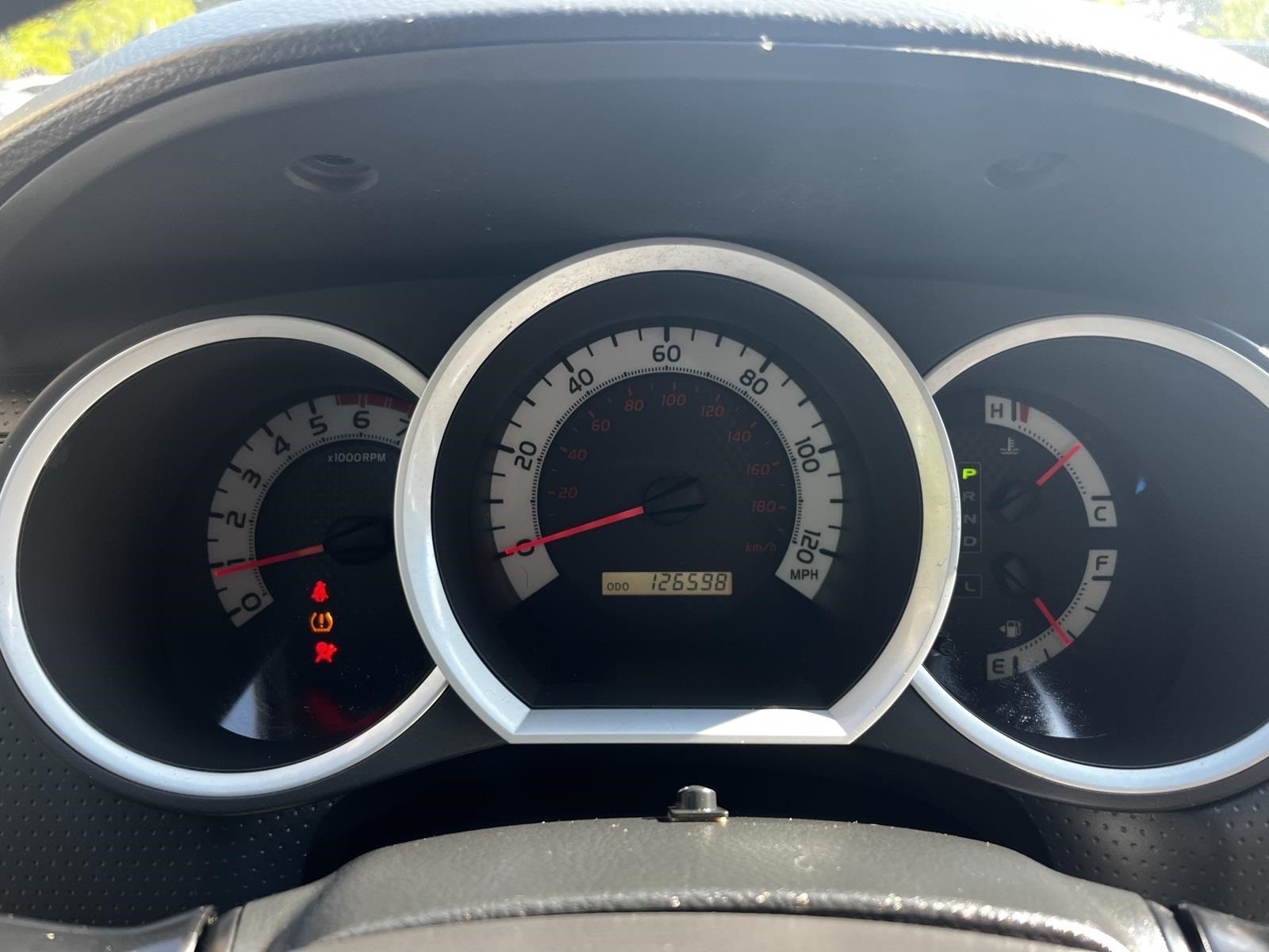 Vehicle image 19 of 43