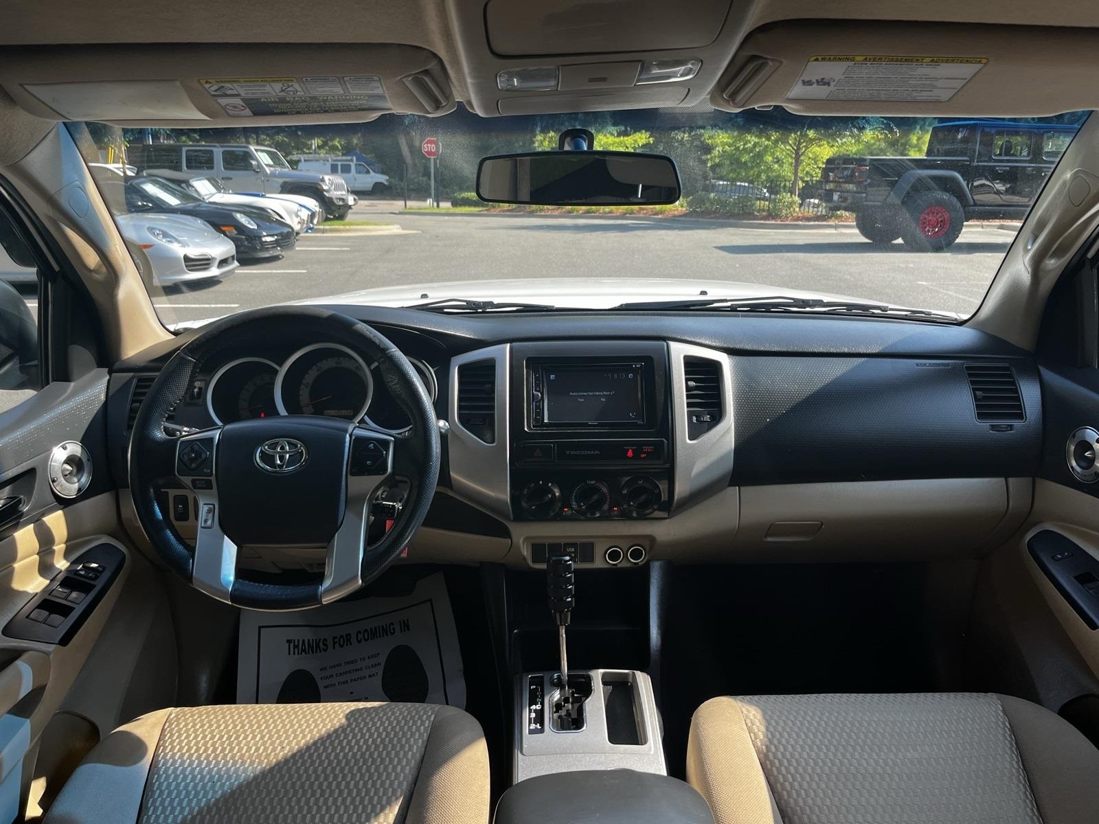 Vehicle image 17 of 43