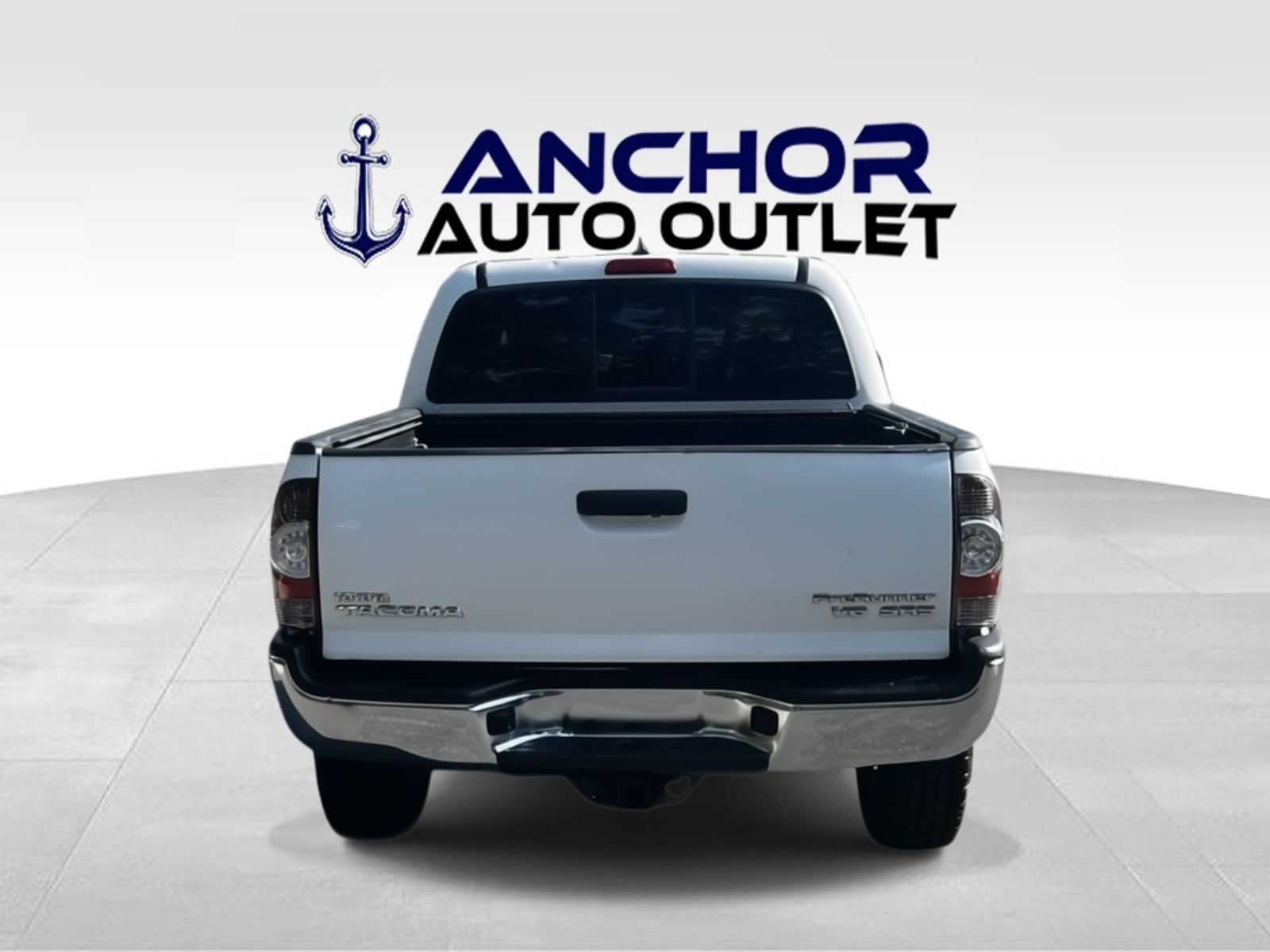 Vehicle image 6 of 43