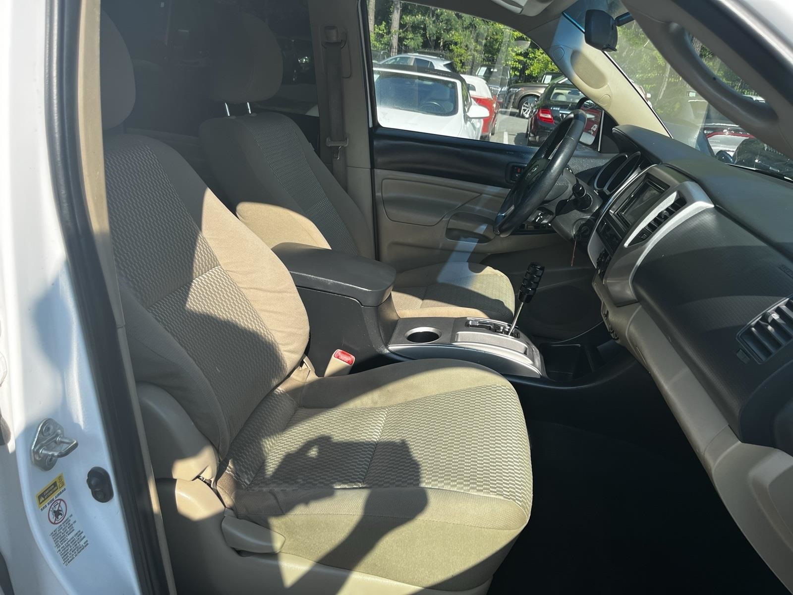 Vehicle image 13 of 43