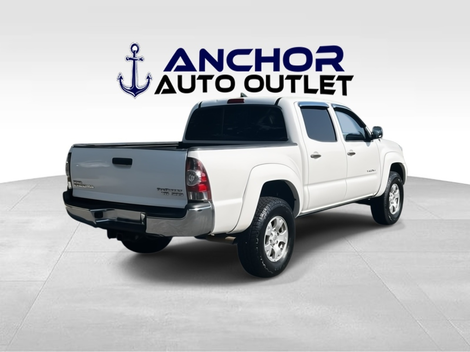 Vehicle image 5 of 43
