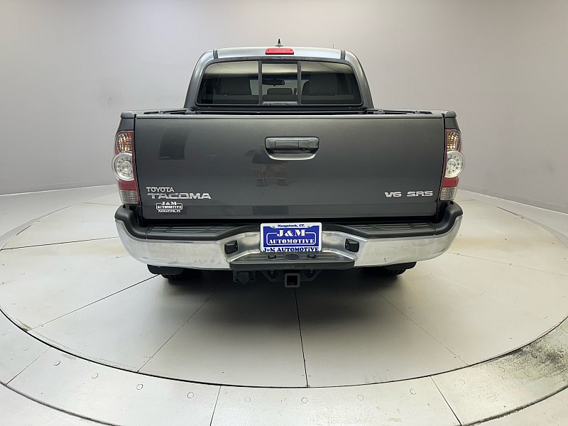 Vehicle image 7 of 37