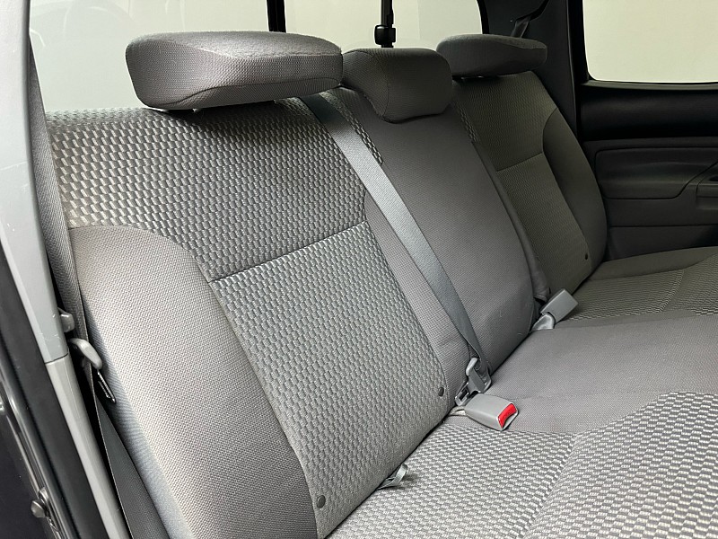 Vehicle image 13 of 37