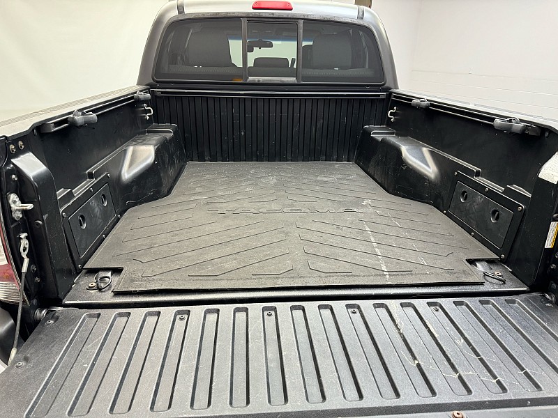 Vehicle image 11 of 37