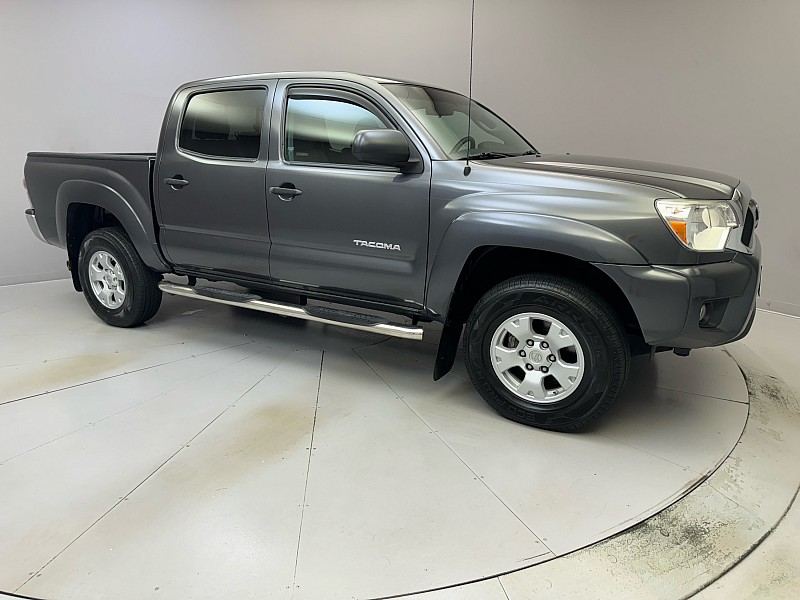 Vehicle image 4 of 37