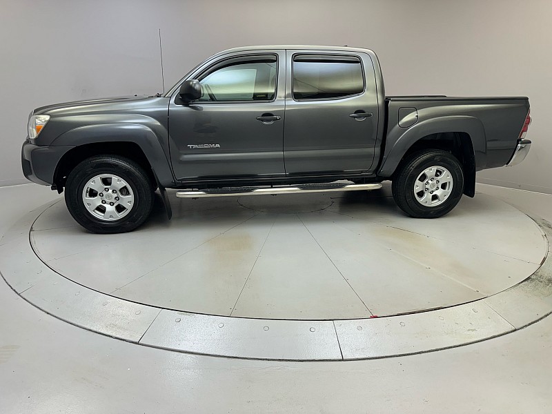 Vehicle image 2 of 37