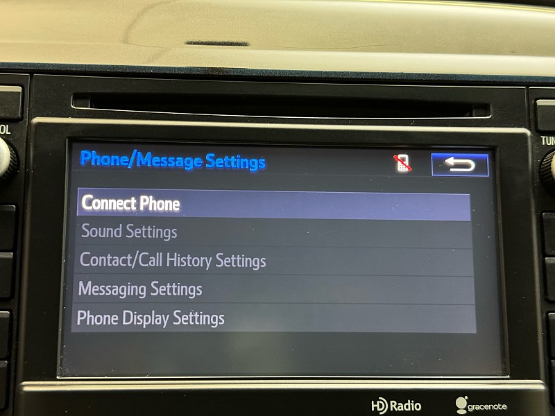 Vehicle image 26 of 37