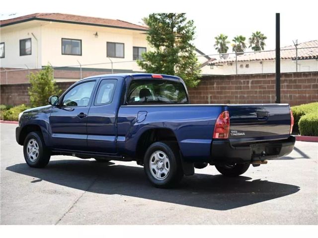 Vehicle image 7 of 26