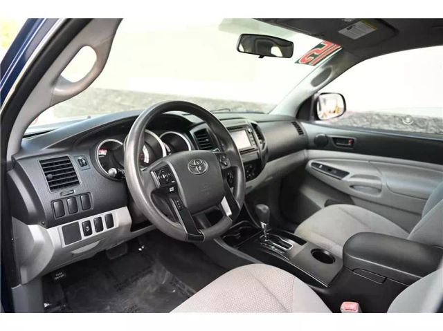 Vehicle image 19 of 26