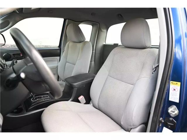 Vehicle image 21 of 26