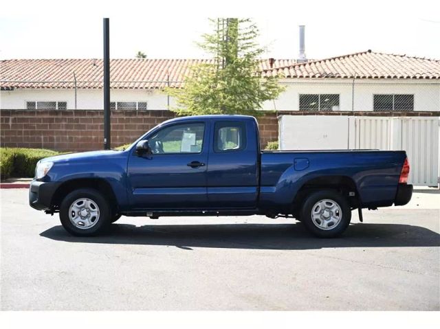 Vehicle image 8 of 26
