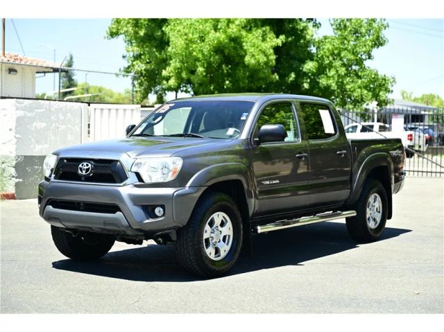 2015 Toyota Tacoma PreRunner Image 1 of 26