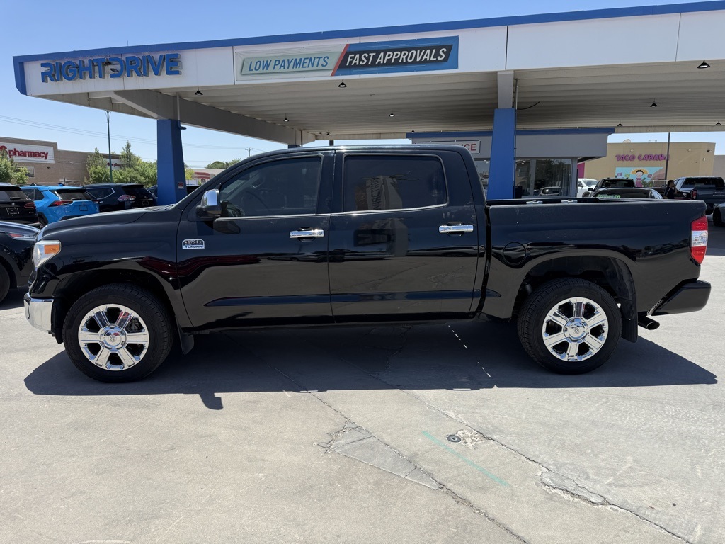 Vehicle image 8 of 32