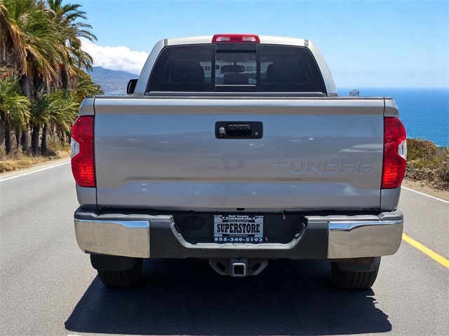 Vehicle image 6 of 37