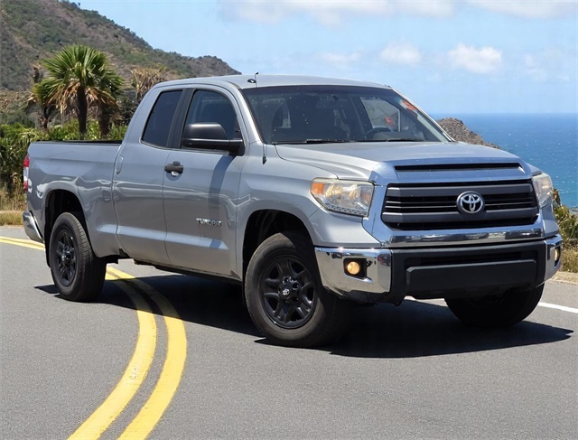 Vehicle image 3 of 37