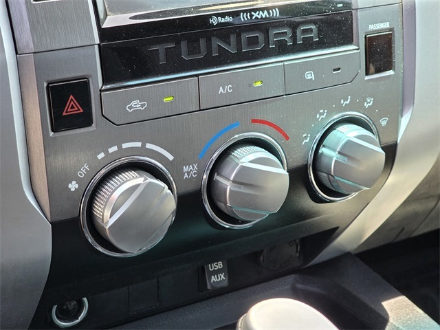 Vehicle image 24 of 37