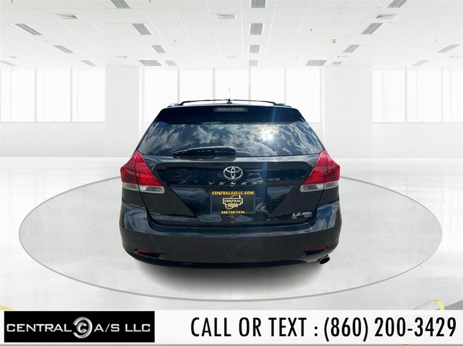 Vehicle image 7 of 18