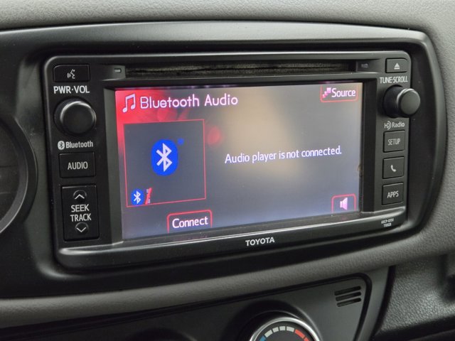 Vehicle image 16 of 18