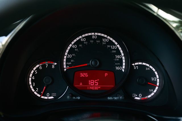 Vehicle image 25 of 45