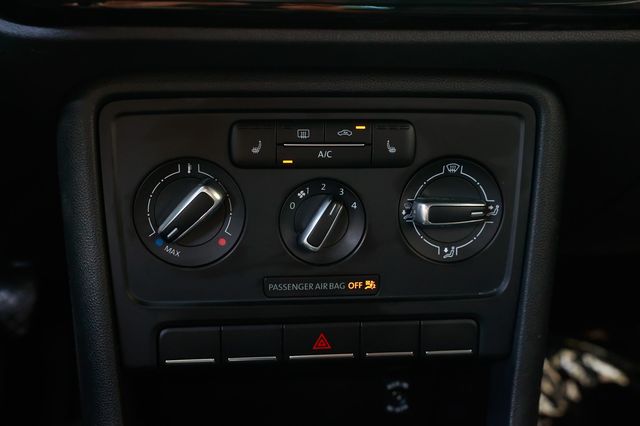 Vehicle image 43 of 45