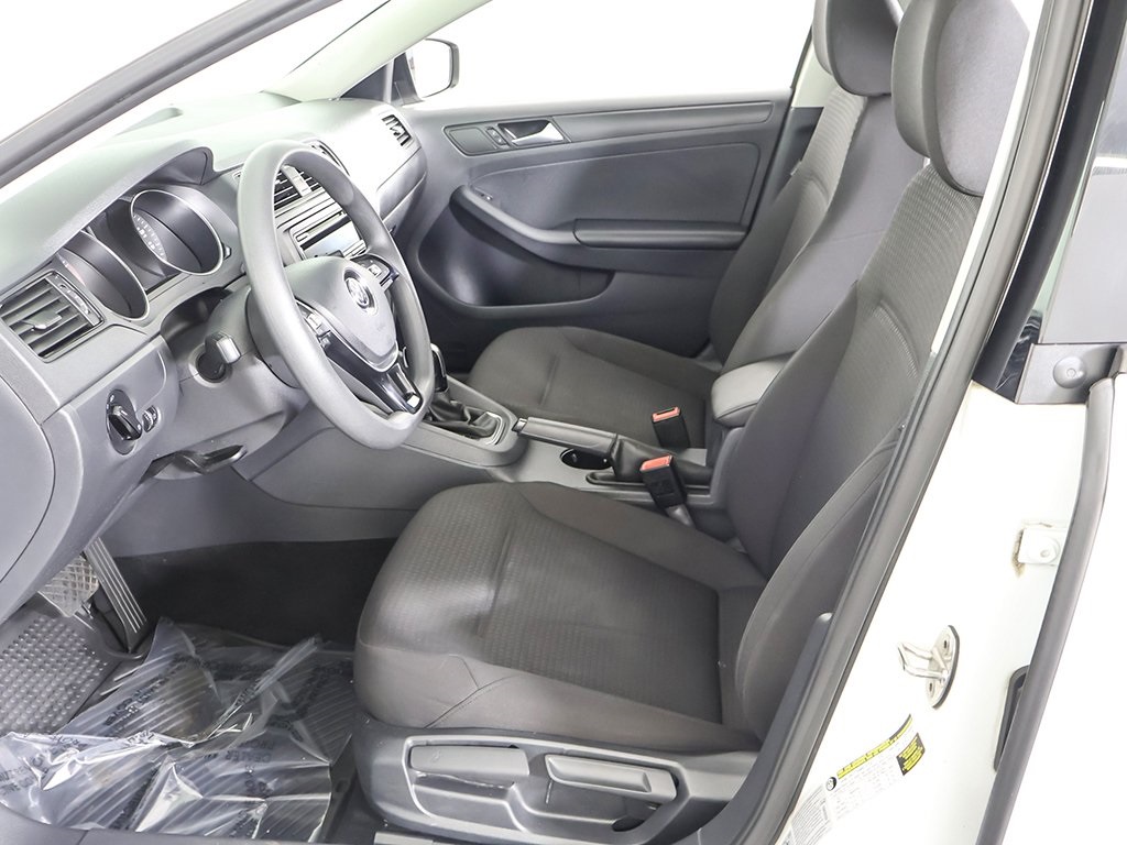 2015 Volkswagen Jetta 1.8T S Image 19 of 39
