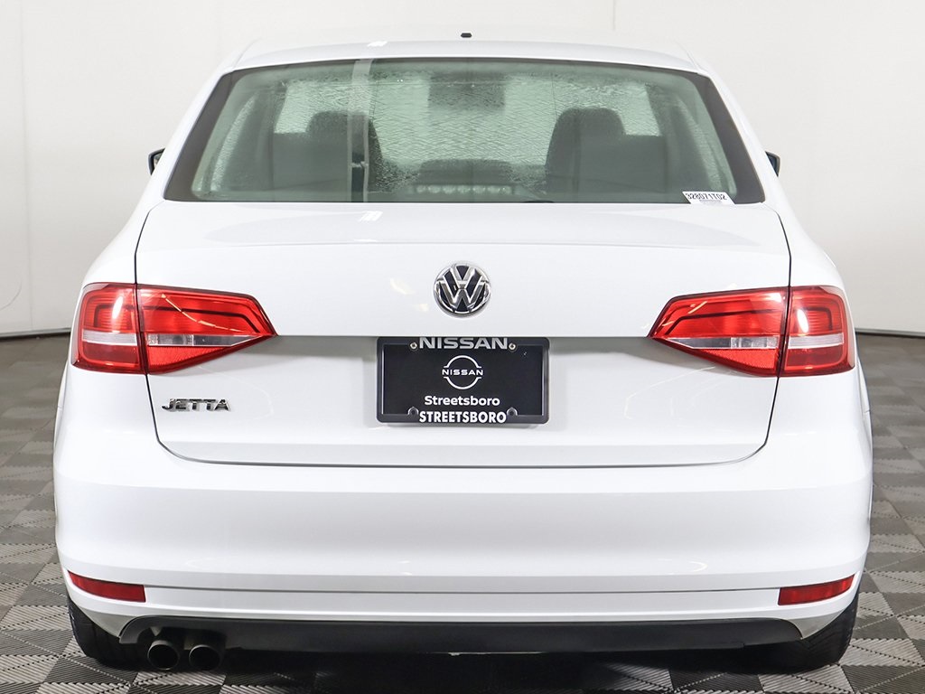 2015 Volkswagen Jetta 1.8T S Image 8 of 39