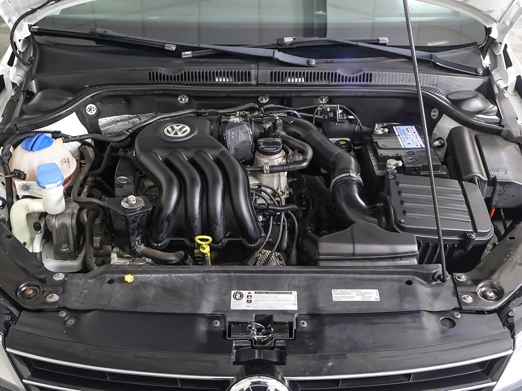 2015 Volkswagen Jetta 1.8T S Image 11 of 39