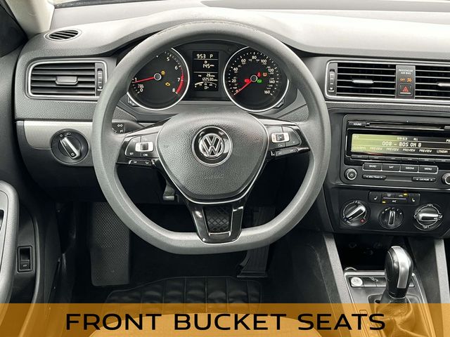 Vehicle image 17 of 32