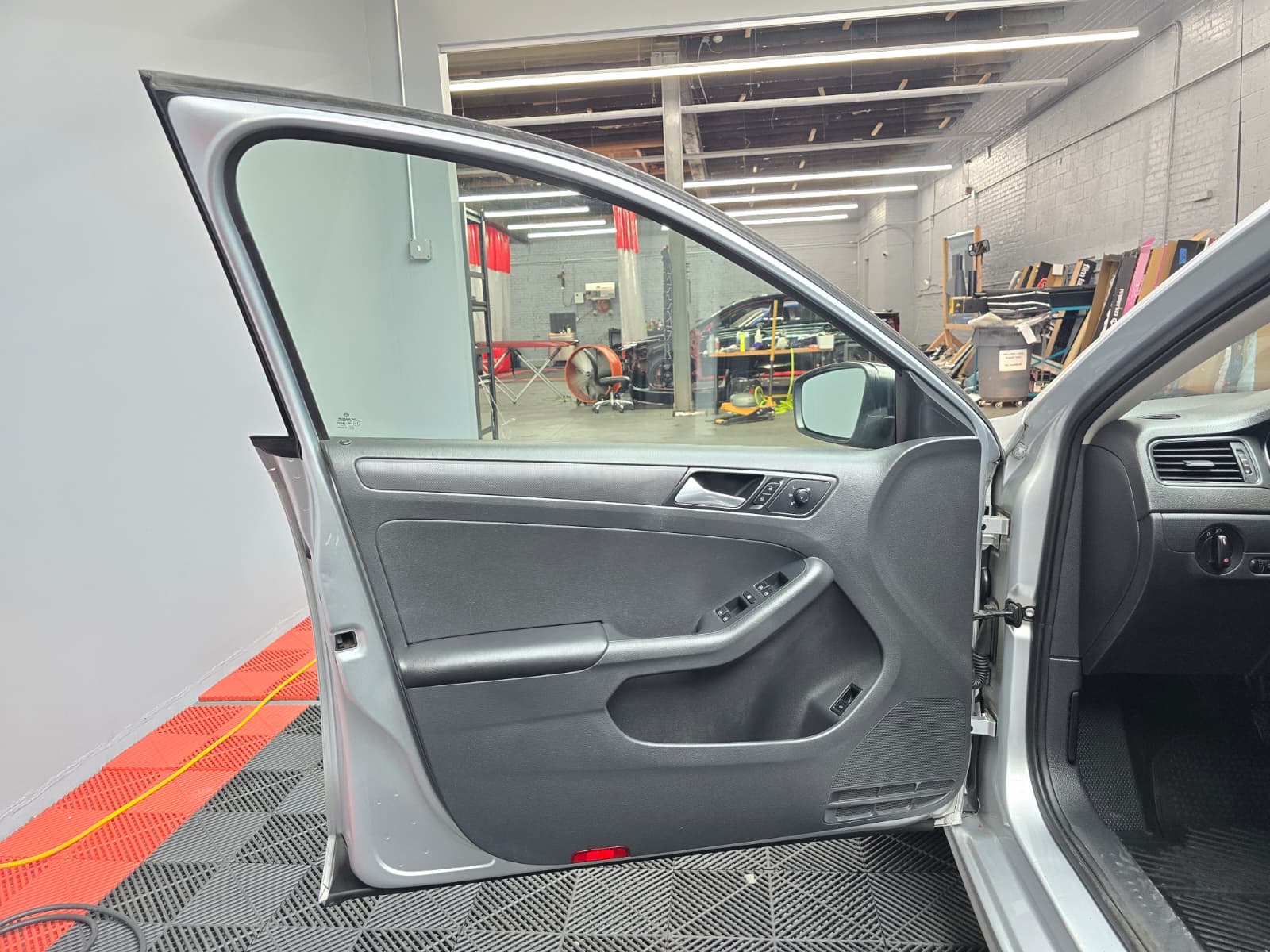 2015 Volkswagen Jetta 1.8T S Image 16 of 25