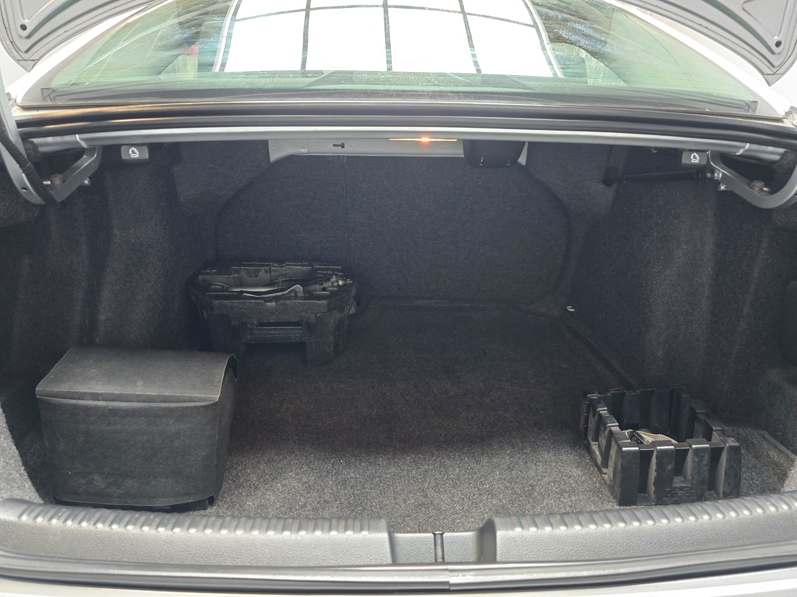 2015 Volkswagen Jetta 1.8T S Image 9 of 25