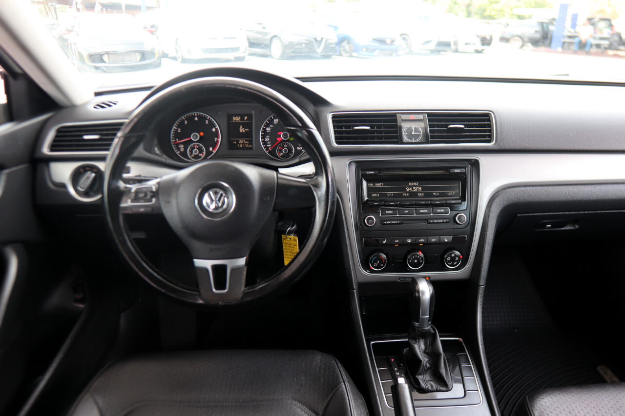 2015 Volkswagen Passat 1.8T S Image 28 of 42