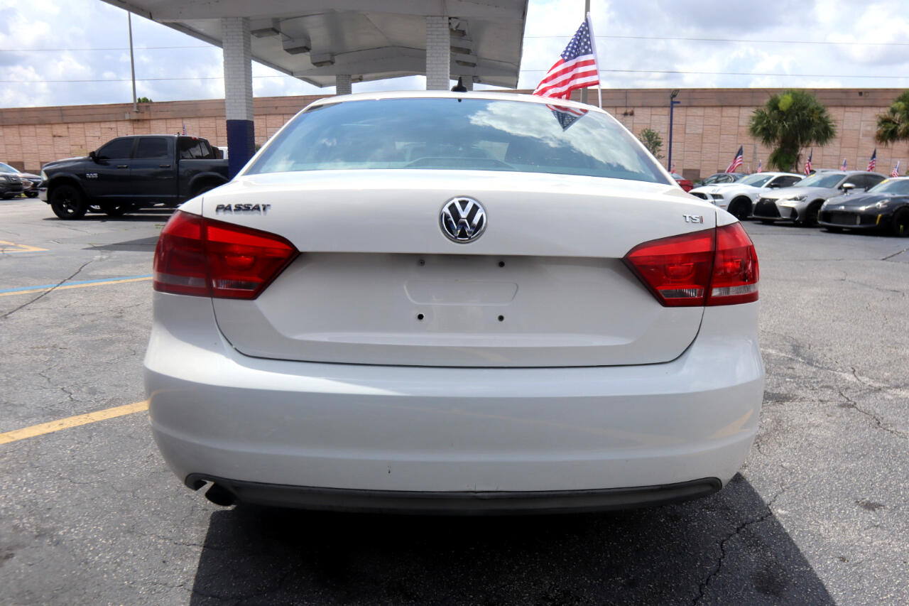 2015 Volkswagen Passat 1.8T S Image 10 of 42