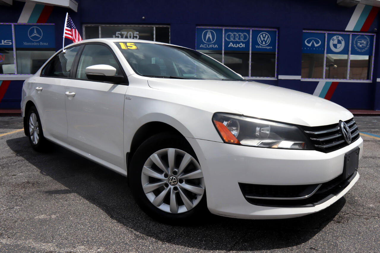 2015 Volkswagen Passat 1.8T S Image 6 of 42