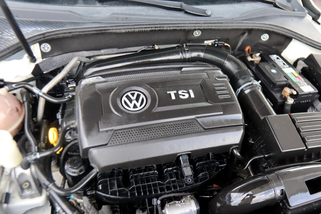 2015 Volkswagen Passat 1.8T S Image 13 of 42