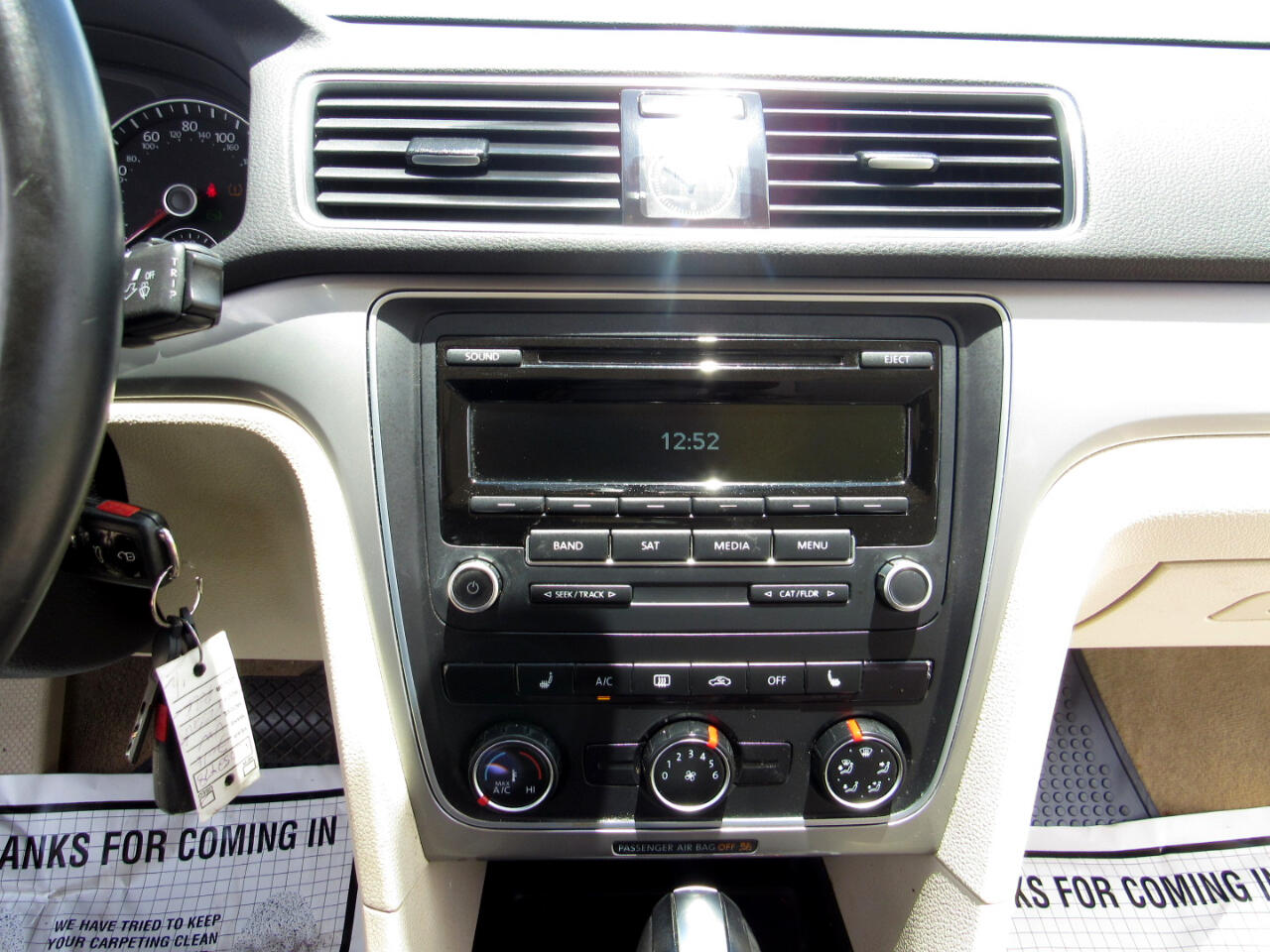2015 Volkswagen Passat 1.8T S Image 36 of 53