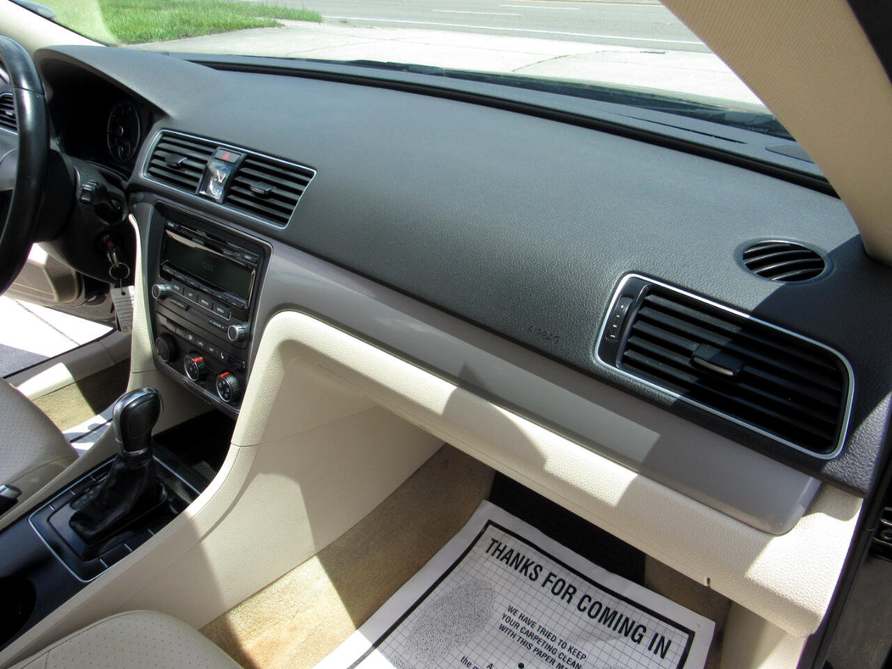 2015 Volkswagen Passat 1.8T S Image 32 of 53