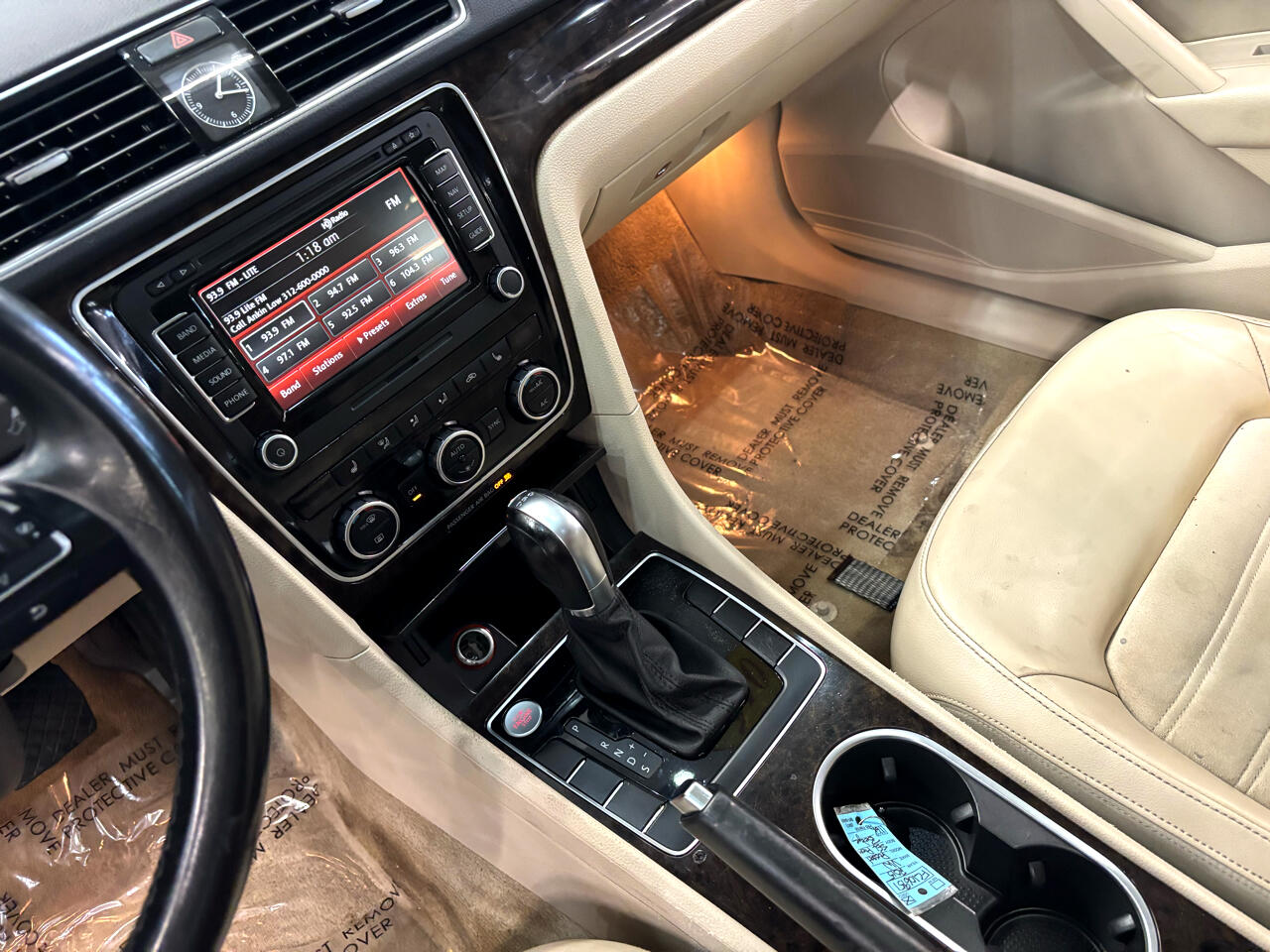 Vehicle image 23 of 30