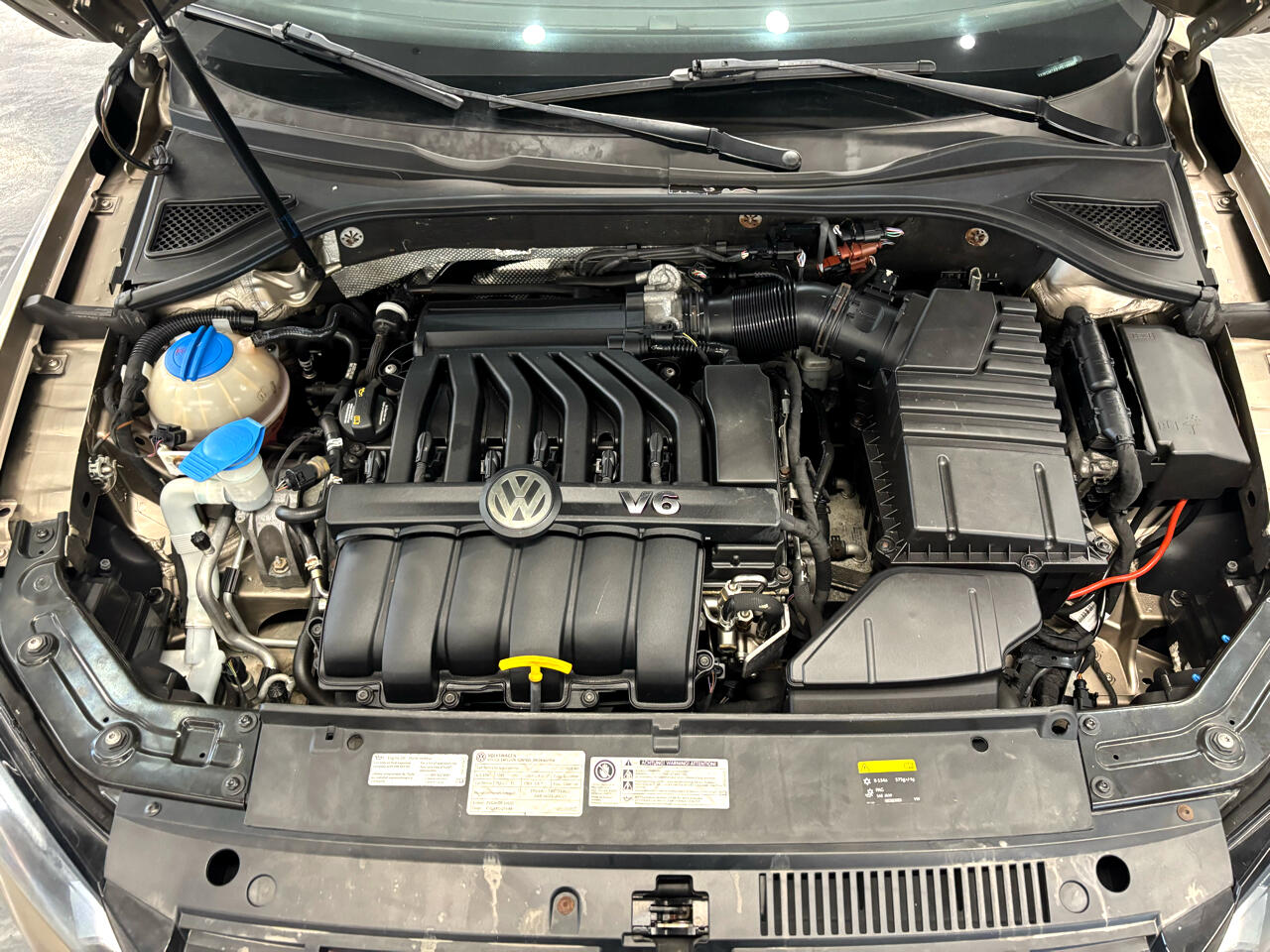 Vehicle image 13 of 30