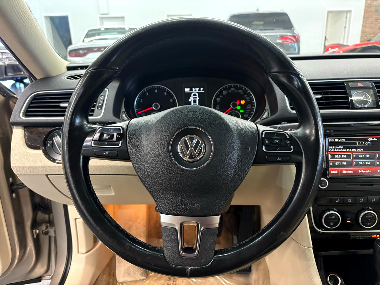 Vehicle image 29 of 30