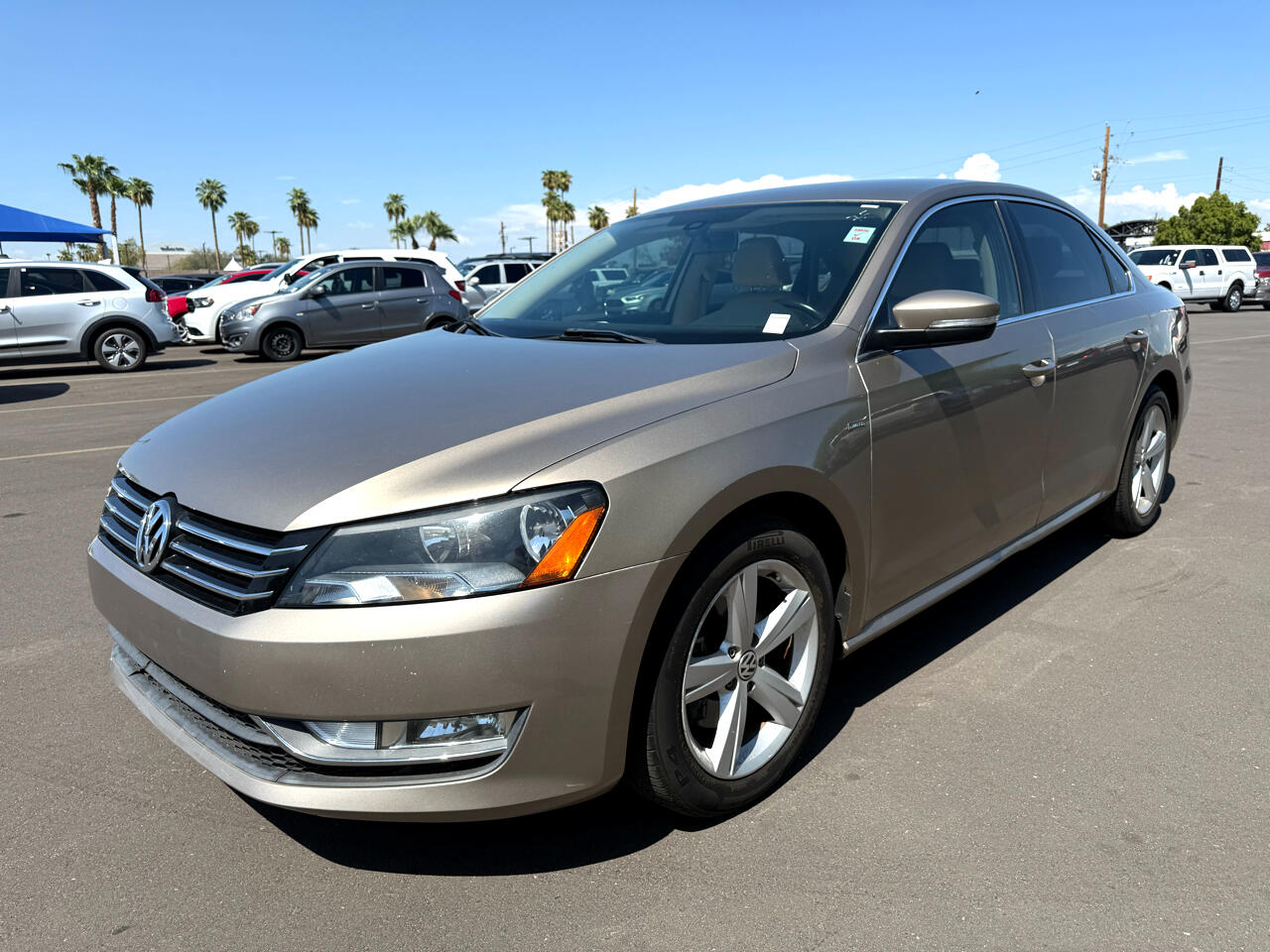 2015 Volkswagen Passat 1.8T Limited Image 1 of 13