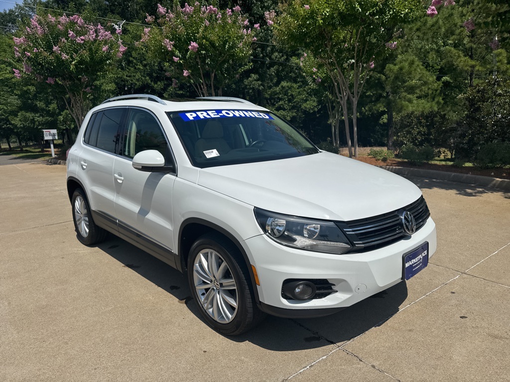 Vehicle image 3 of 21