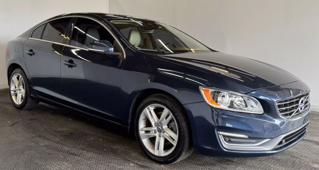 Vehicle image 4 of 25
